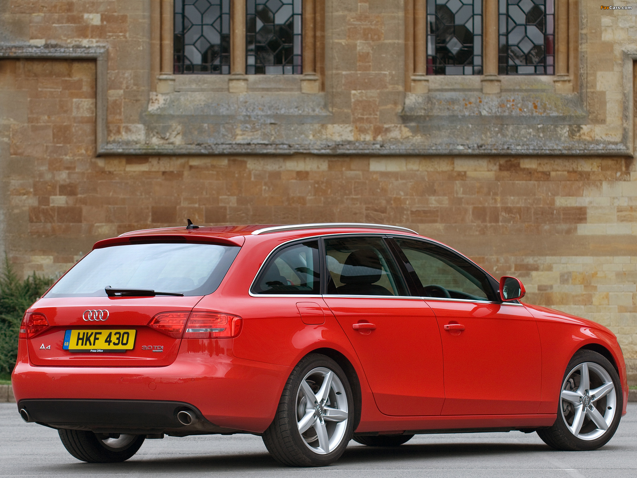 Audi A4 3.0 TDI quattro Avant UK-spec B8,8K (2008–2011) images (2048 x 1536)