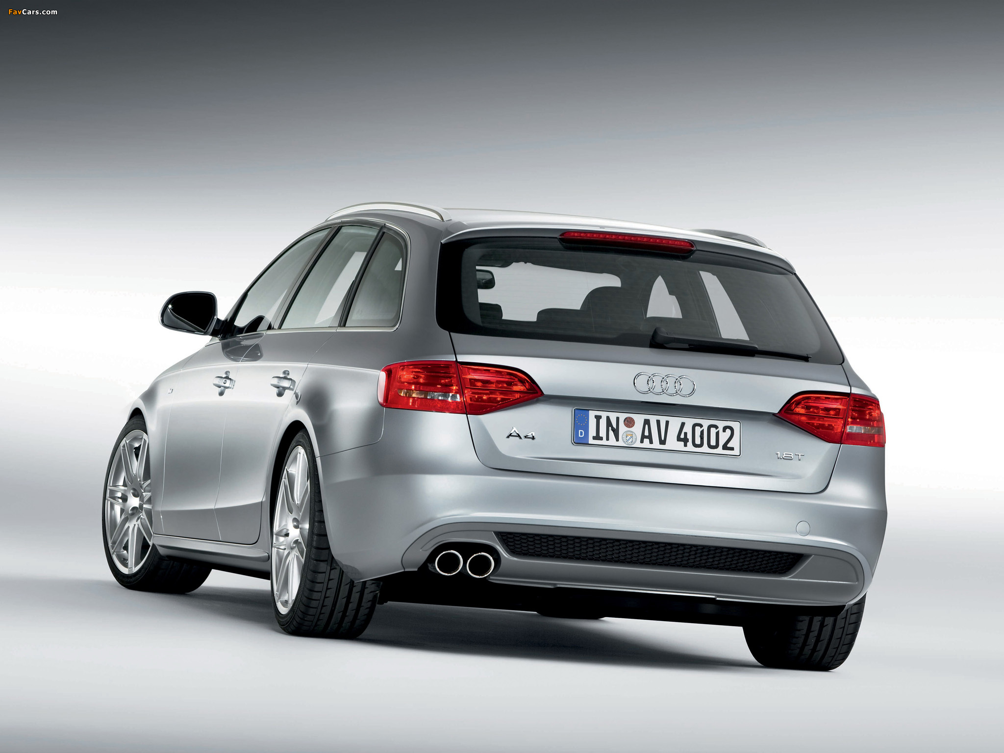 Audi A4 1.8T S-Line Avant B8,8K (2008–2011) pictures (2048 x 1536)