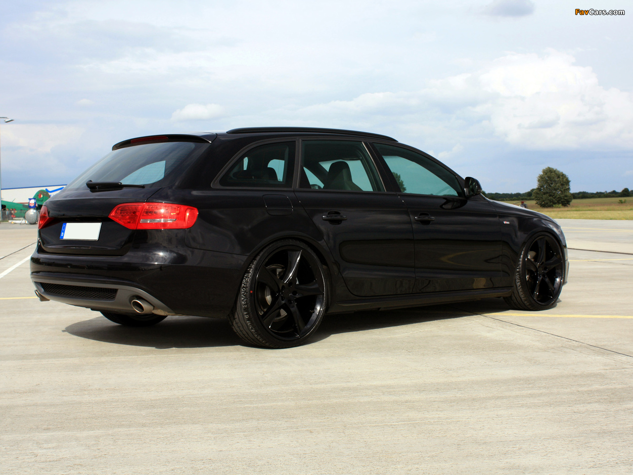 Avus Performance Audi A4 2.7 TDI S-Line Avant Black Arrow (B8,8K) 2009 photos (1280 x 960)