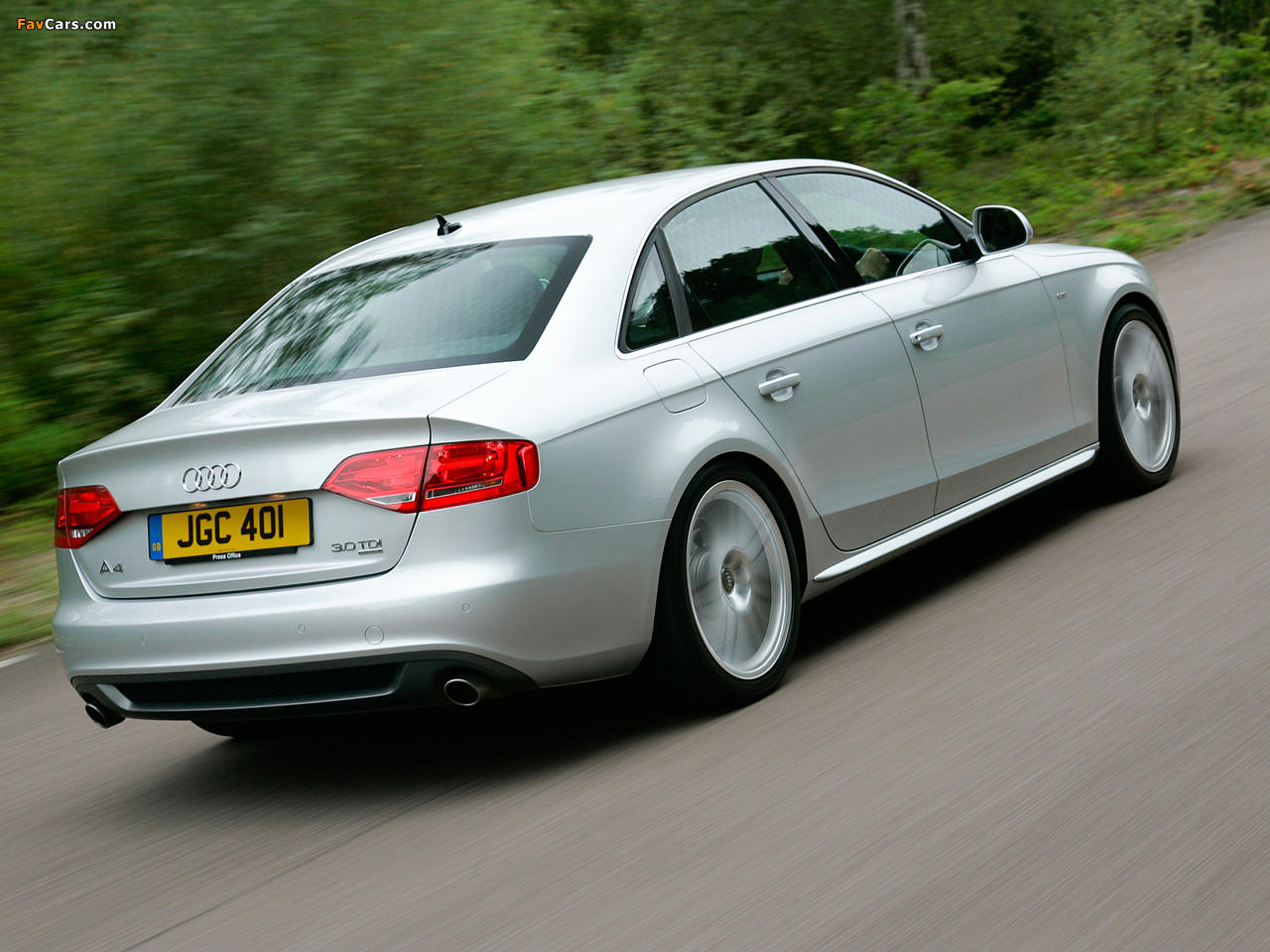 Audi A4 3.0 TDI S-Line Sedan UK-spec B8,8K (2009–2011) wallpapers (1280 x 960)