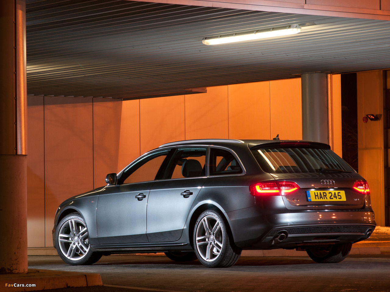 Audi A4 3.0 TDI S-Line Avant UK-spec (B8,8K) 2012 pictures (1280 x 960)