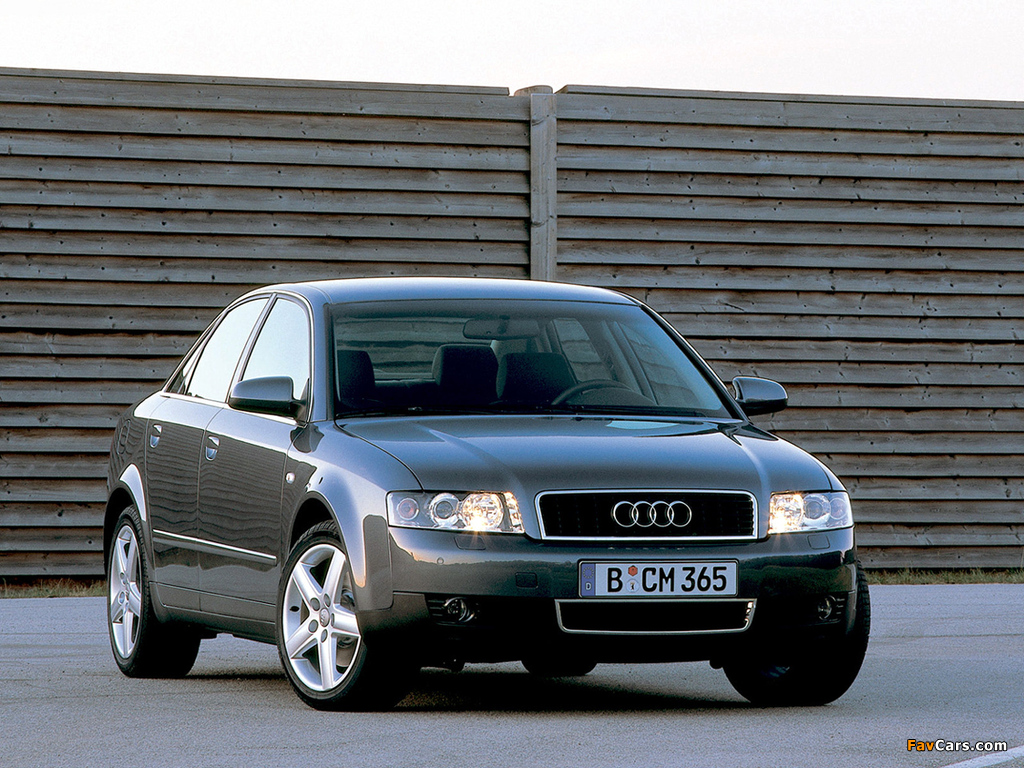 Images of Audi A4 3.0 Sedan B6,8E (2000–2004) (1024 x 768)
