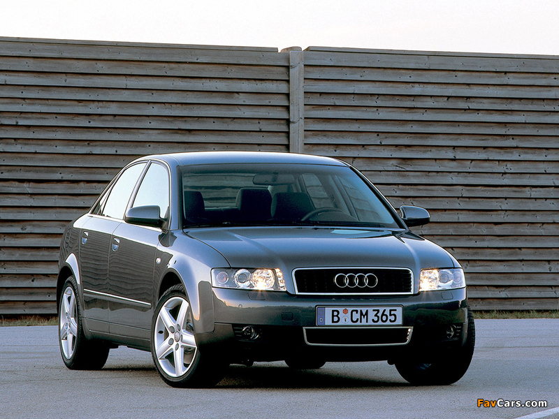 Images of Audi A4 3.0 Sedan B6,8E (2000–2004) (800 x 600)