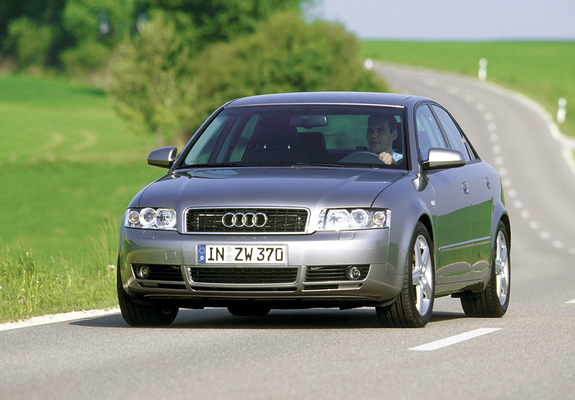 Images of Audi A4 1.8T Sedan B6,8E (2000–2004)