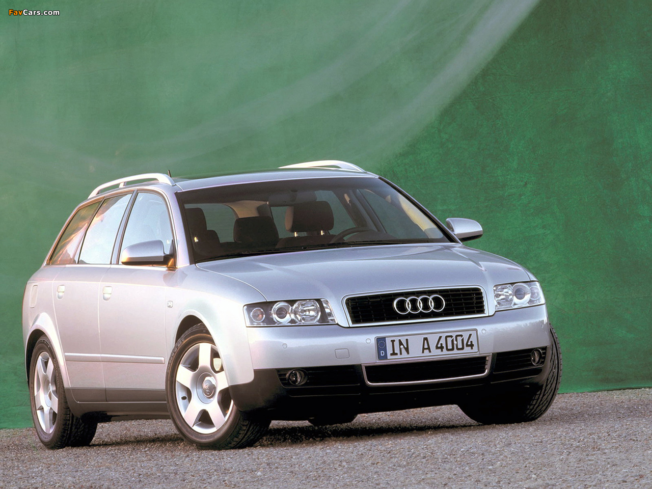 Images of Audi A4 1.9 TDI Avant B6,8E (2001–2004) (1280 x 960)