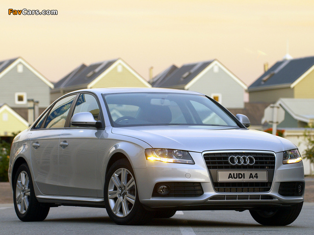 Images of Audi A4 2.0 TDI Sedan ZA-spec B8,8K (2007–2011) (640 x 480)