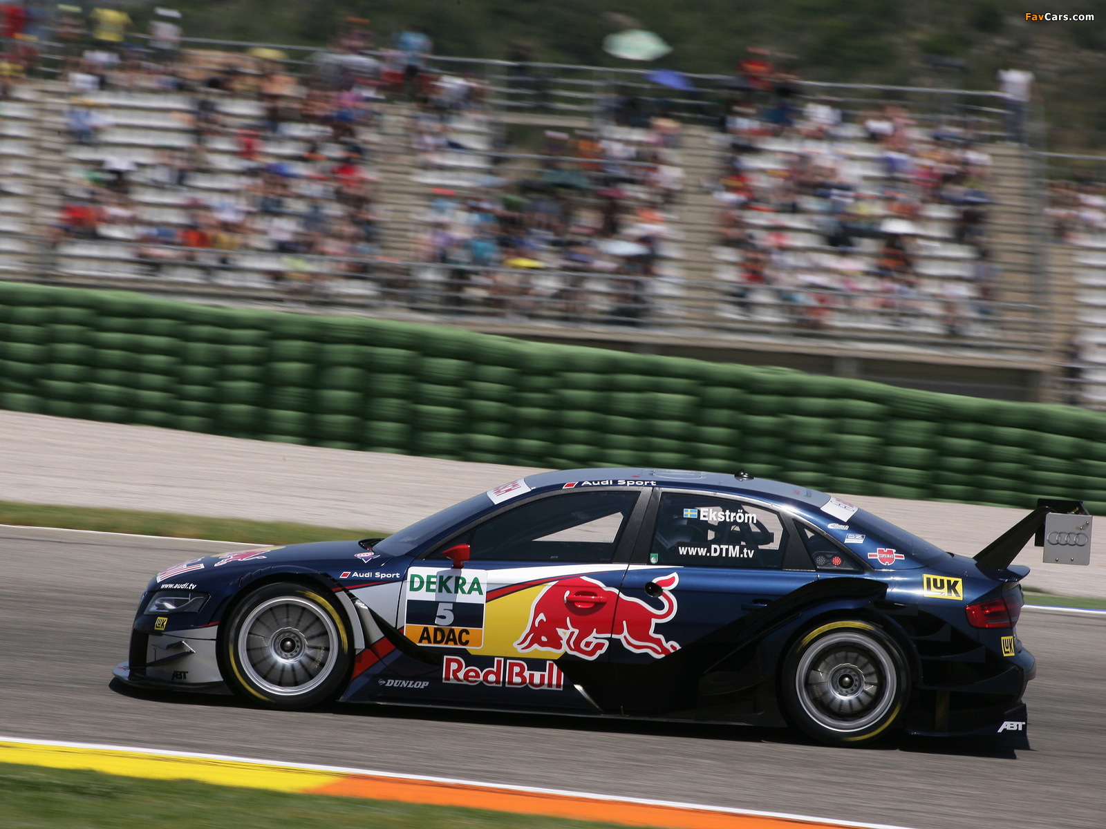 Images of Audi A4 DTM B8,8K (2008–2011) (1600 x 1200)