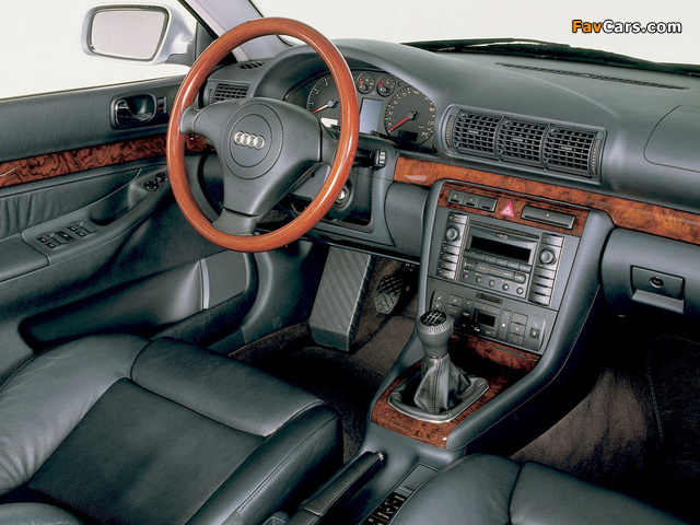 Photos of Audi A4 Sedan B5,8D (1994–1997) (640 x 480)