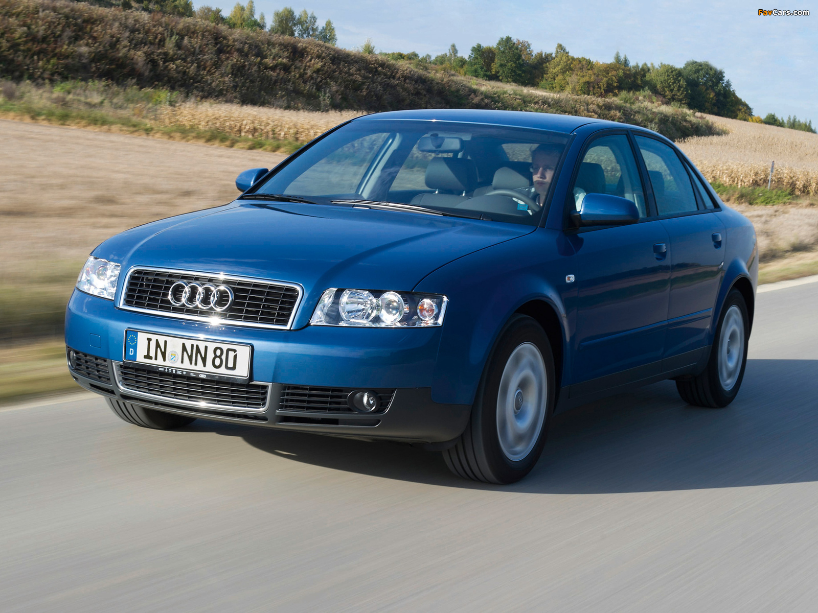 Photos of Audi A4 1.8T Sedan B6,8E (2000–2004) (1600 x 1200)