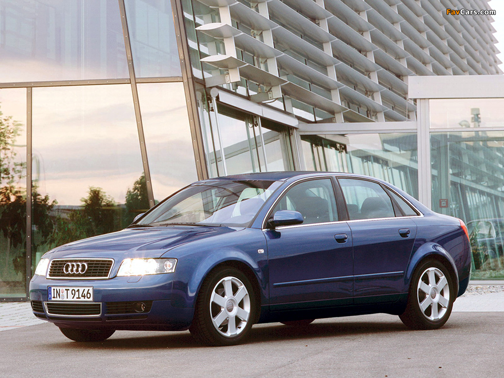 Photos of Audi A4 2.0 FSI Sedan B6,8E (2000–2004) (1024 x 768)
