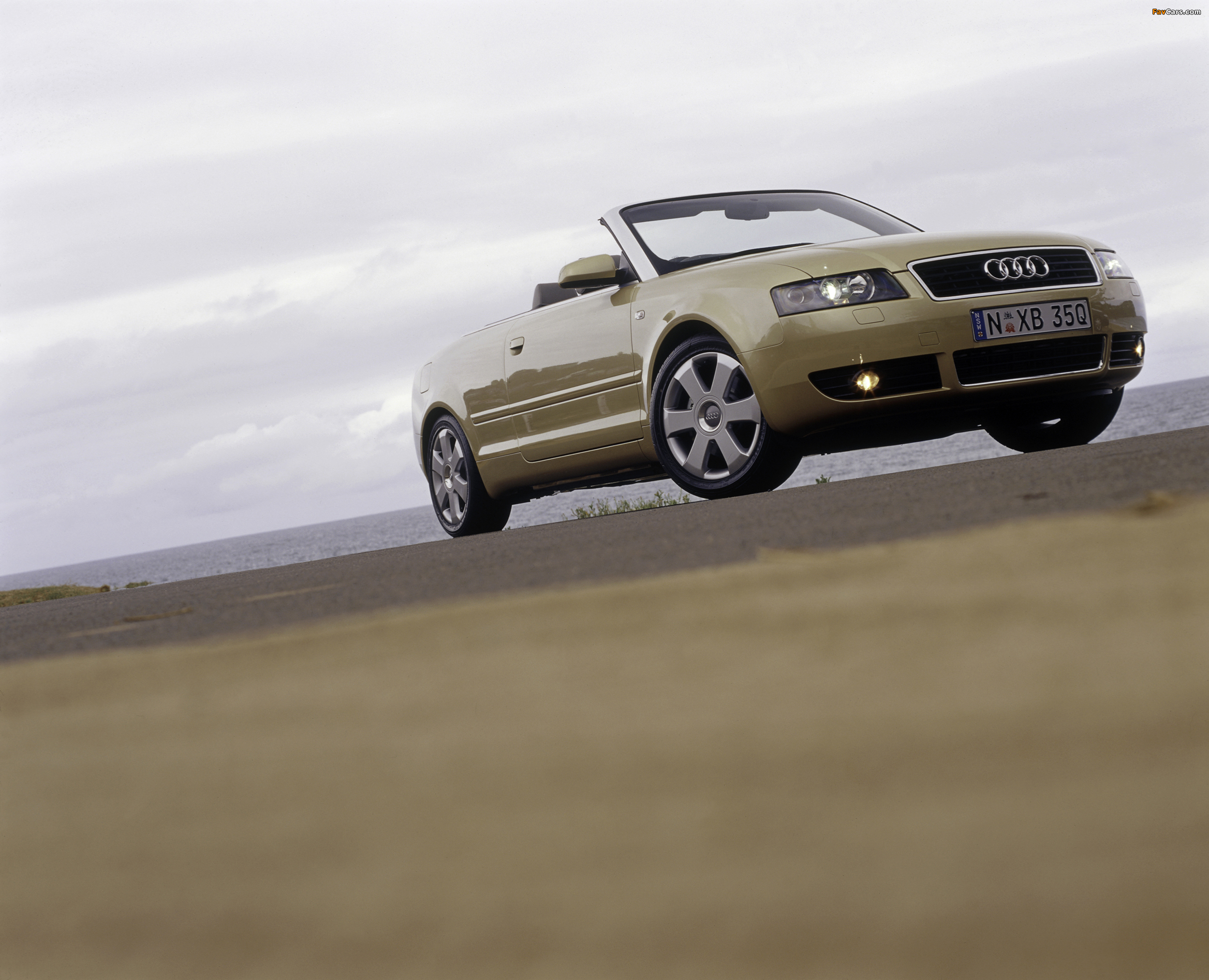 Photos of Audi A4 2.0 Cabrio AU-spec (B6,8H) 2002–06 (2500 x 2027)