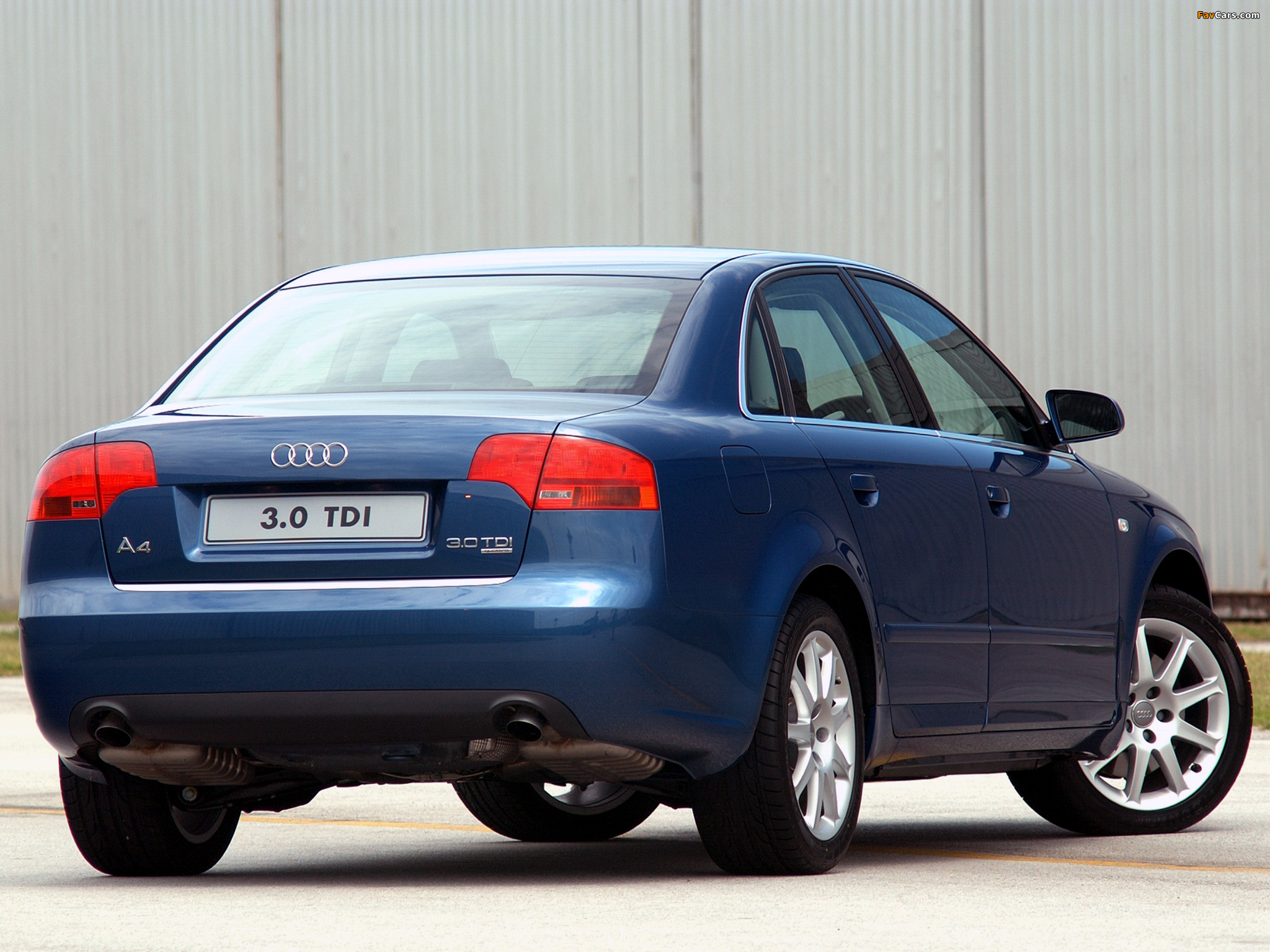 Photos of Audi A4 3.0 TDI quattro Sedan ZA-spec B7,8E (2004–2007) (2048 x 1536)