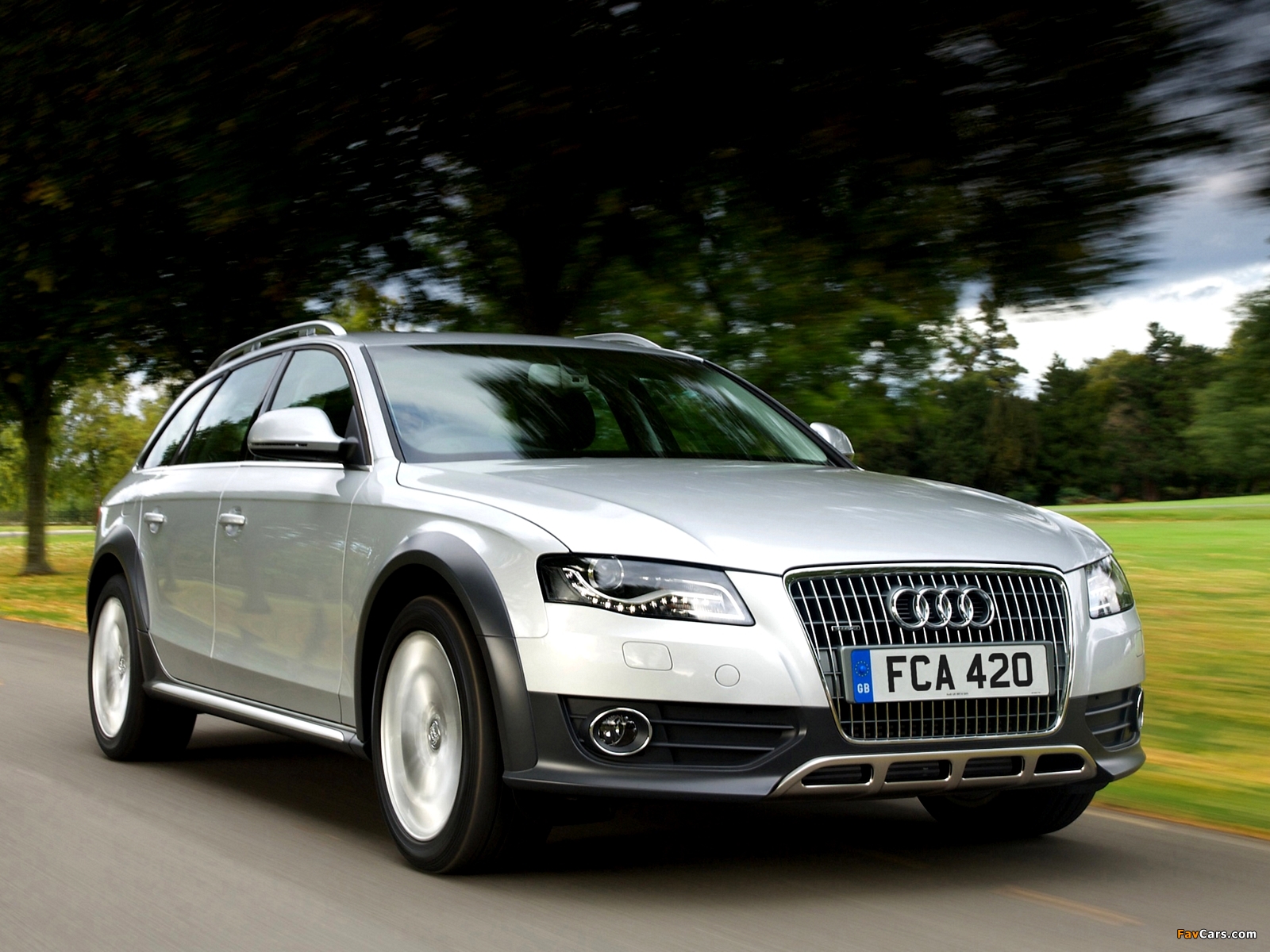 Photos of Audi A4 Allroad 2.0 TDI quattro UK-spec B8,8K (2009–2011) (1600 x 1200)