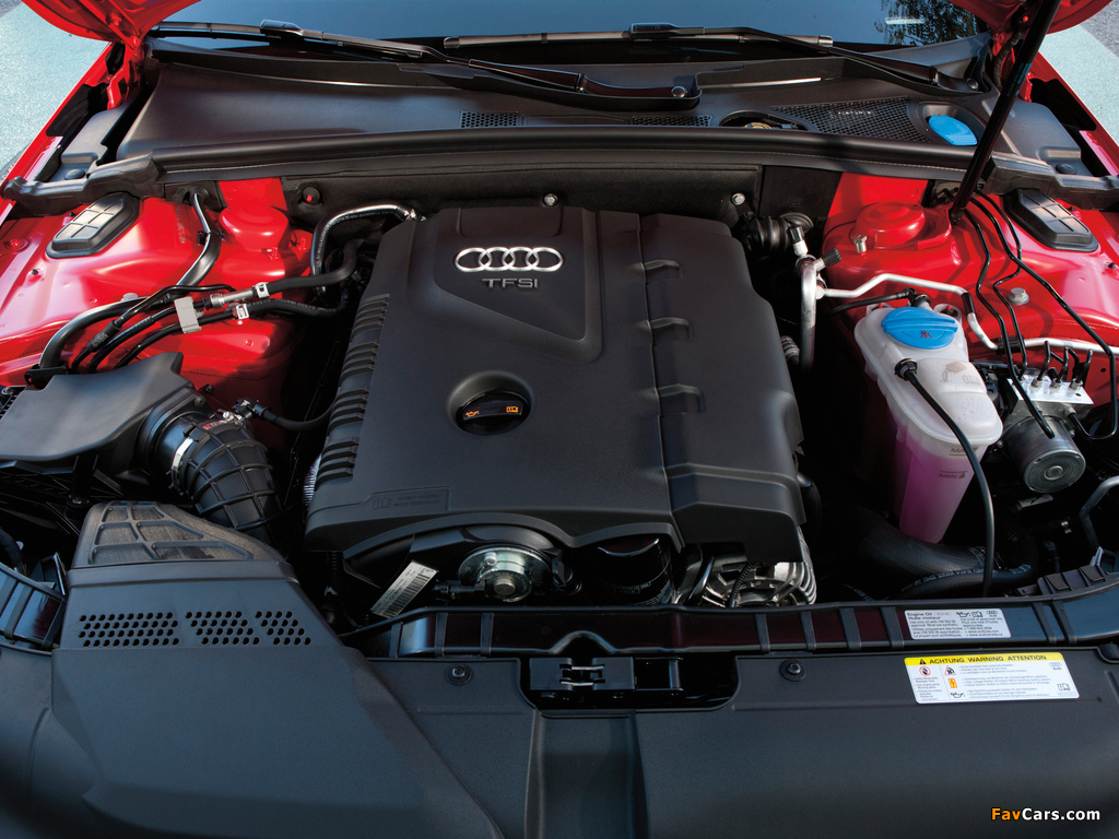 Photos of Audi A4 2.0T quattro Titanium Package Sedan US-spec (B8,8K) 2011 (1024 x 768)