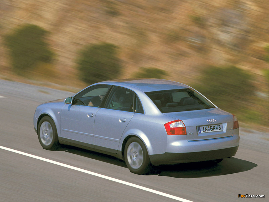Pictures of Audi A4 2.5 TDI quattro Sedan B6,8E (2000–2004) (1024 x 768)