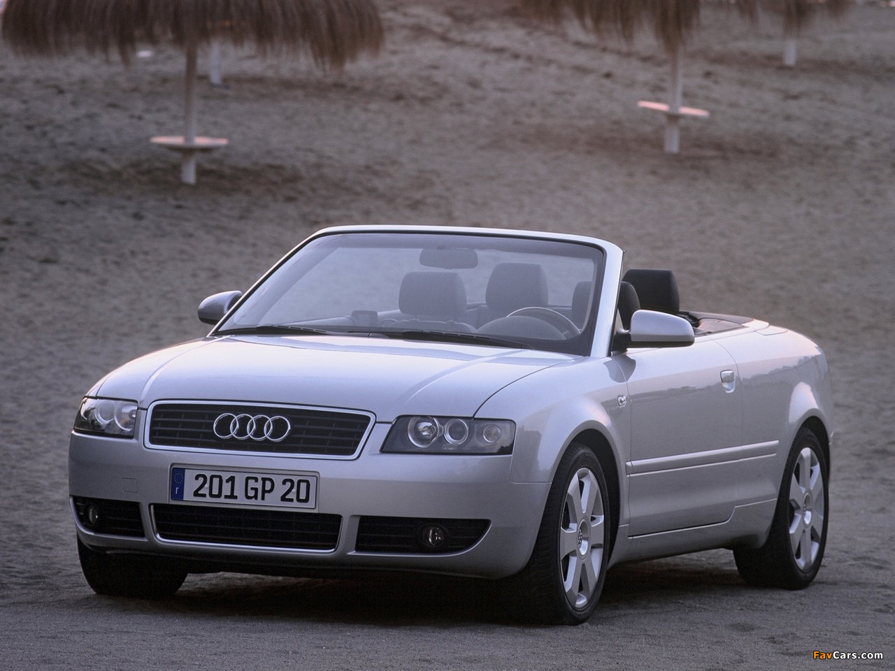 Pictures of Audi A4 2.4 Cabrio B6,8H (2001–2005) (1280 x 960)