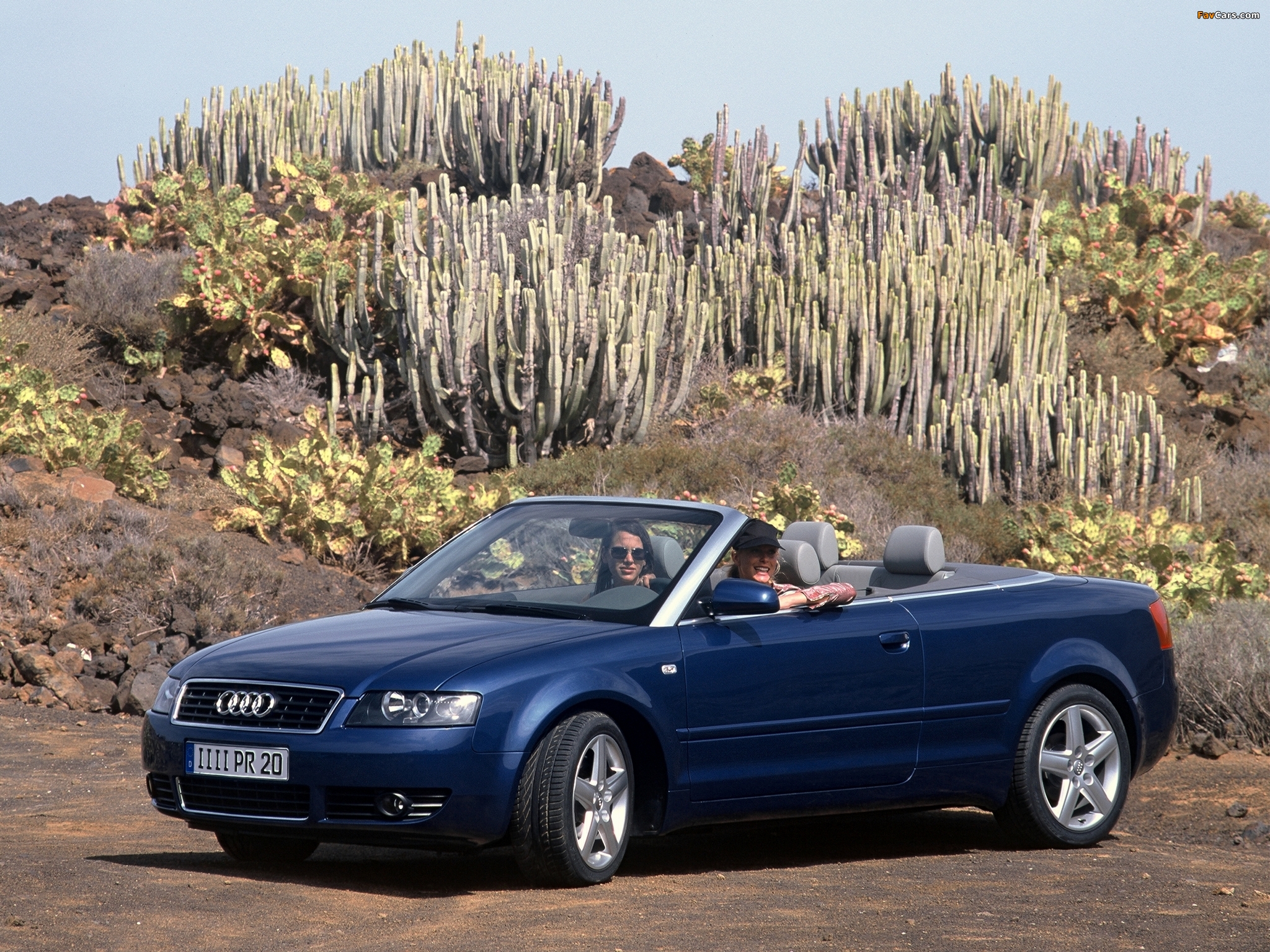 Pictures of Audi A4 3.0 Cabrio B6,8H (2001–2005) (2048 x 1536)