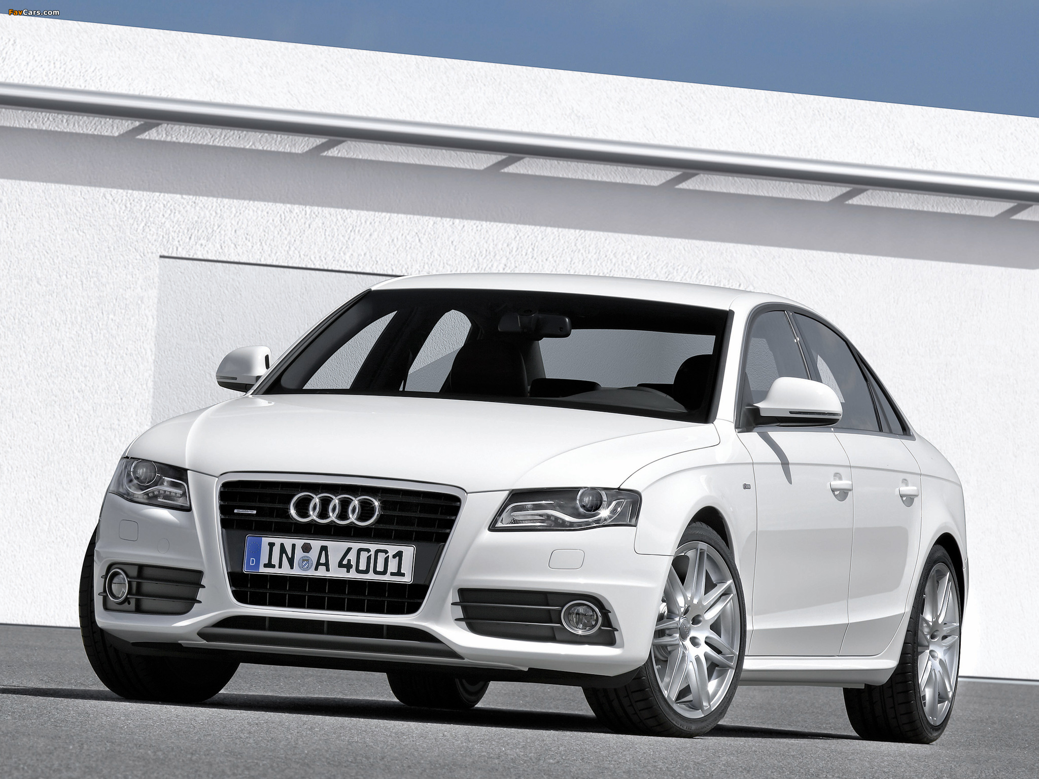 Pictures of Audi A4 3.2 FSI quattro S-Line Sedan B8,8K (2007–2011) (2048 x 1536)