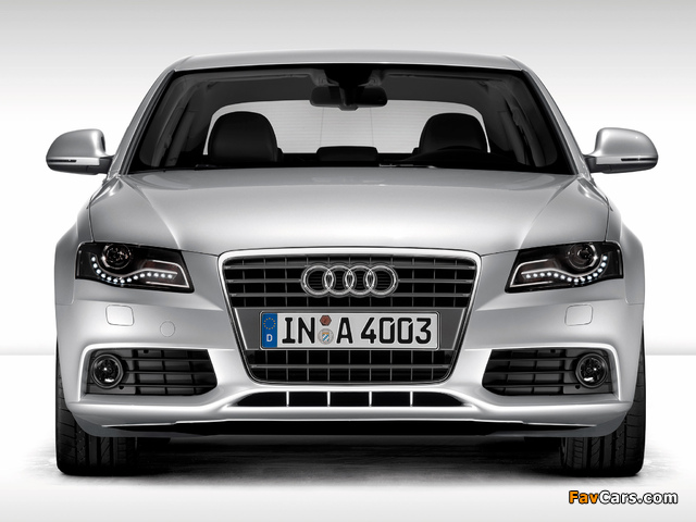Pictures of Audi A4 2.0 TDI Sedan B8,8K (2007–2011) (640 x 480)