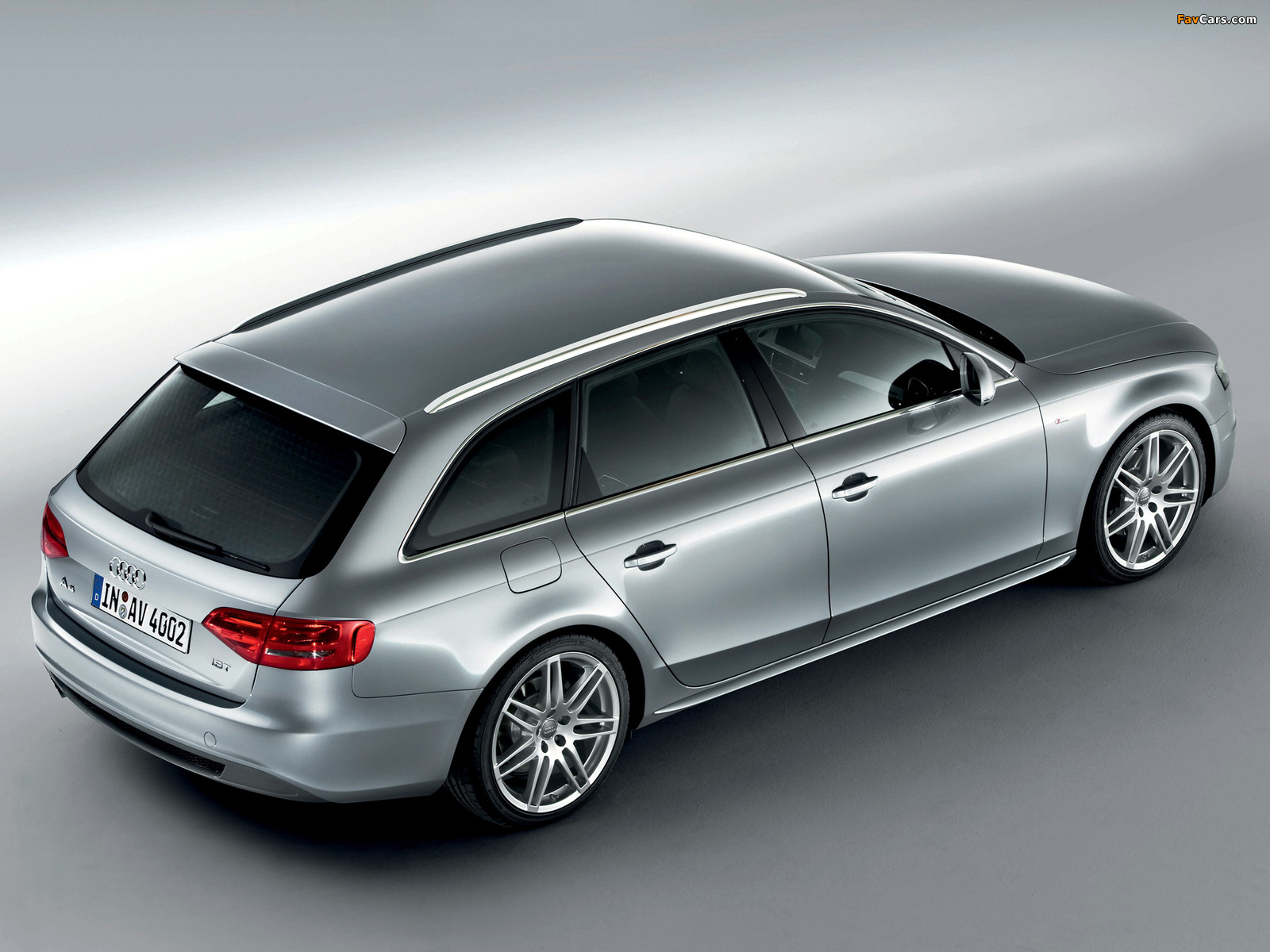 Pictures of Audi A4 1.8T S-Line Avant B8,8K (2008–2011) (1600 x 1200)