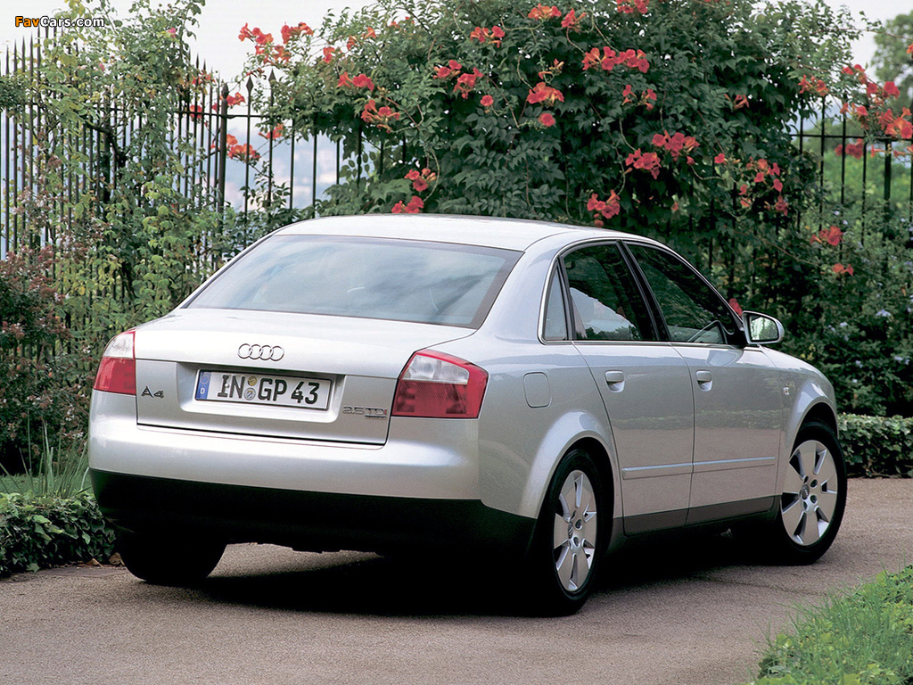 Audi A4 2.5 TDI quattro Sedan B6,8E (2000–2004) wallpapers (1024 x 768)