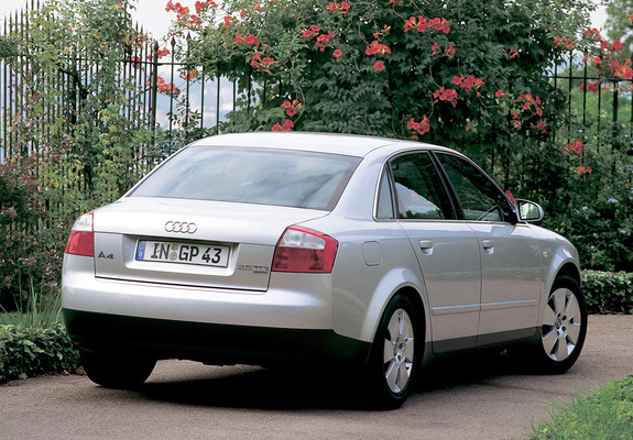 Audi A4 2.5 TDI quattro Sedan B6,8E (2000–2004) wallpapers