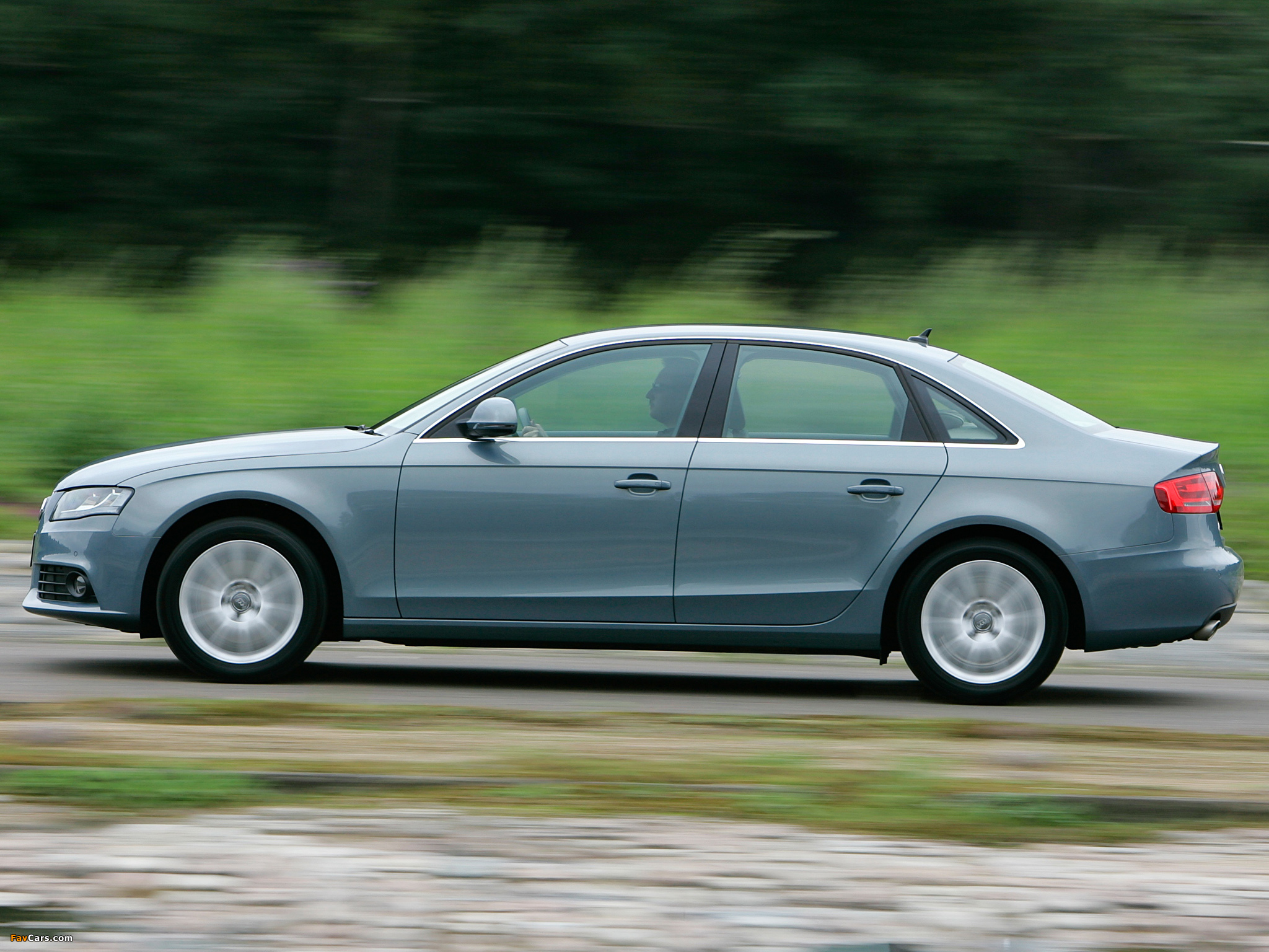 Audi A4 2.7 TDI Sedan UK-spec B8,8K (2009–2011) wallpapers (2048 x 1536)