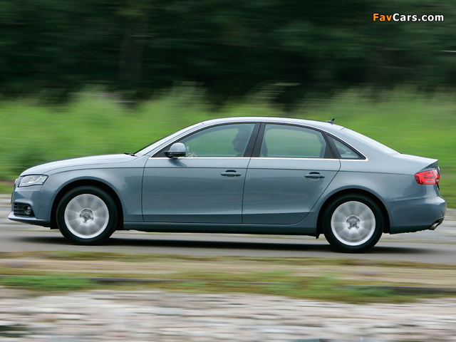 Audi A4 2.7 TDI Sedan UK-spec B8,8K (2009–2011) wallpapers (640 x 480)