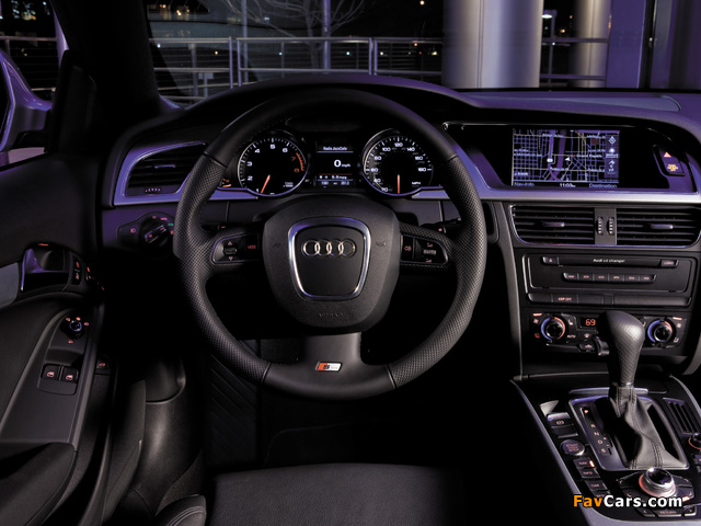 Audi A5 3.2 S-Line Coupe US-spec 2008–11 images (640 x 480)