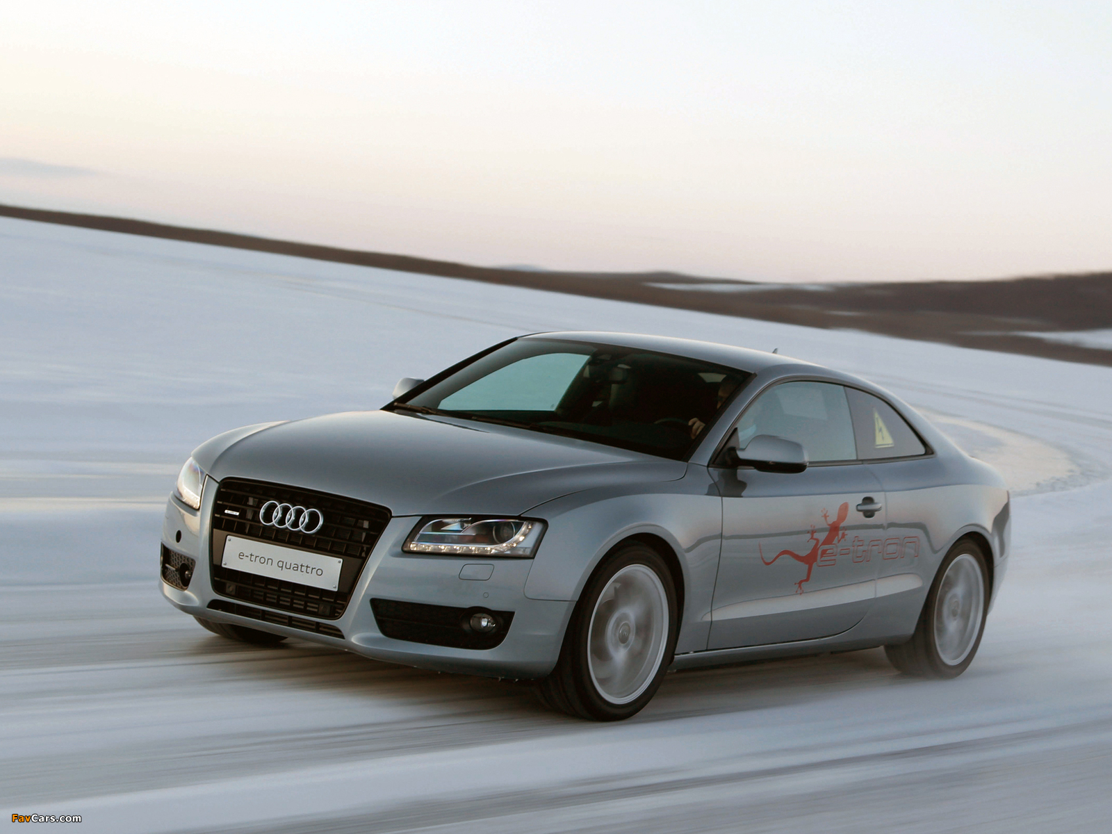 Audi A5 e-Tron quattro Coupe Prototype 2011 photos (1600 x 1200)