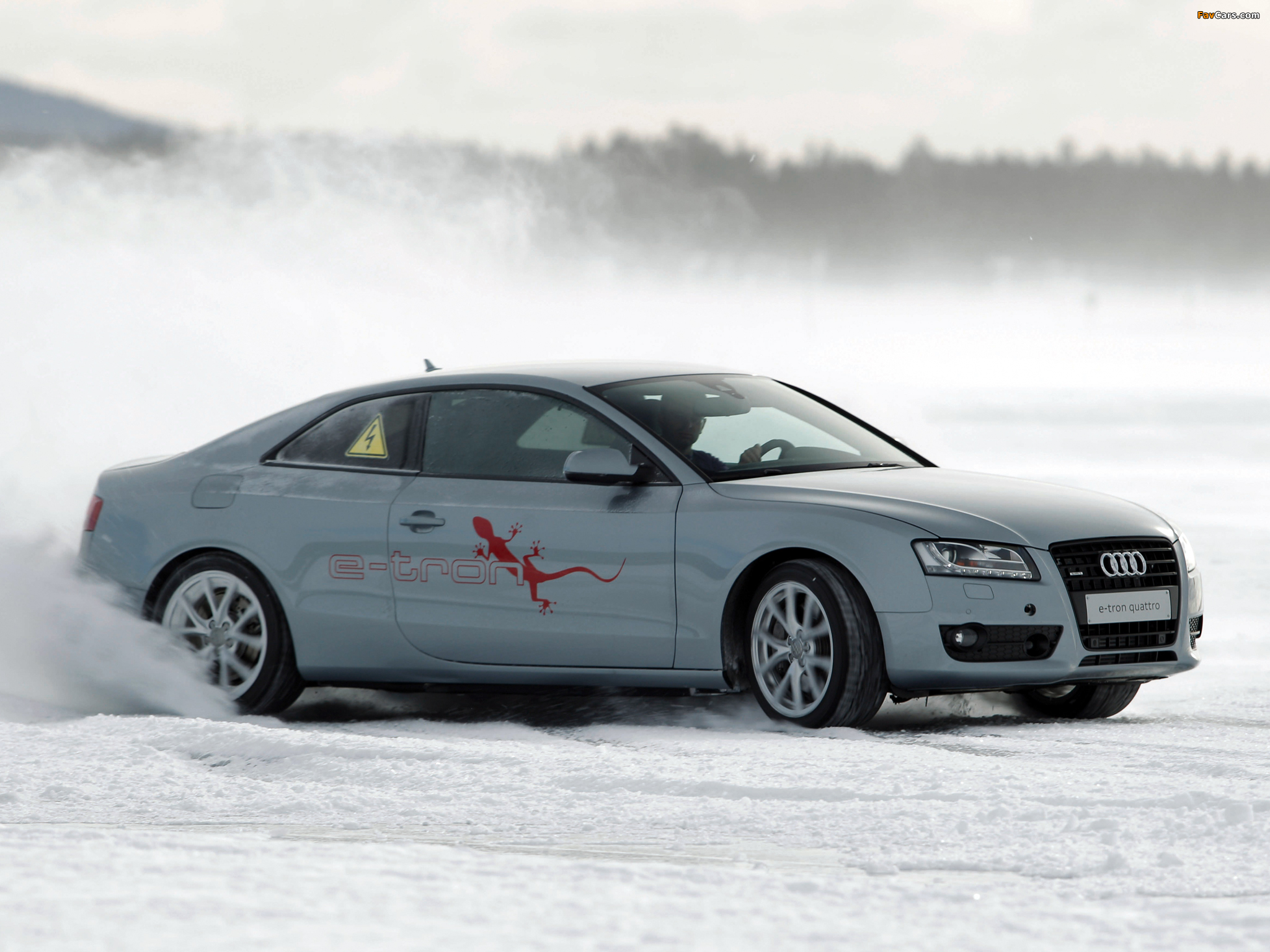 Audi A5 e-Tron quattro Coupe Prototype 2011 photos (2048 x 1536)