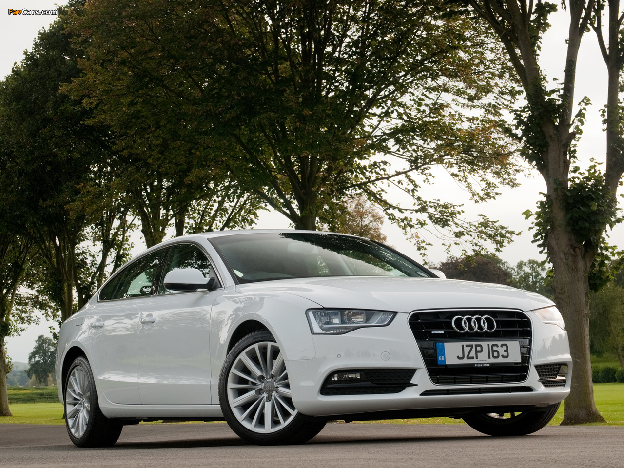 Images of Audi A5 Sportback UK-spec 2012 (1280 x 960)