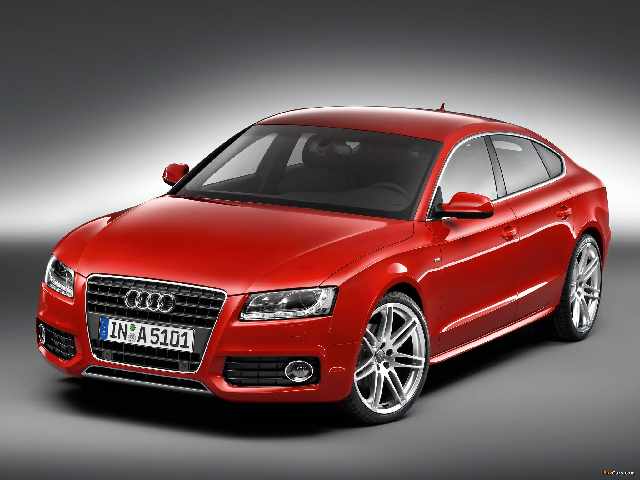 Photos of Audi A5 Sportback 2.0T S-Line 2009–11 (2048 x 1536)