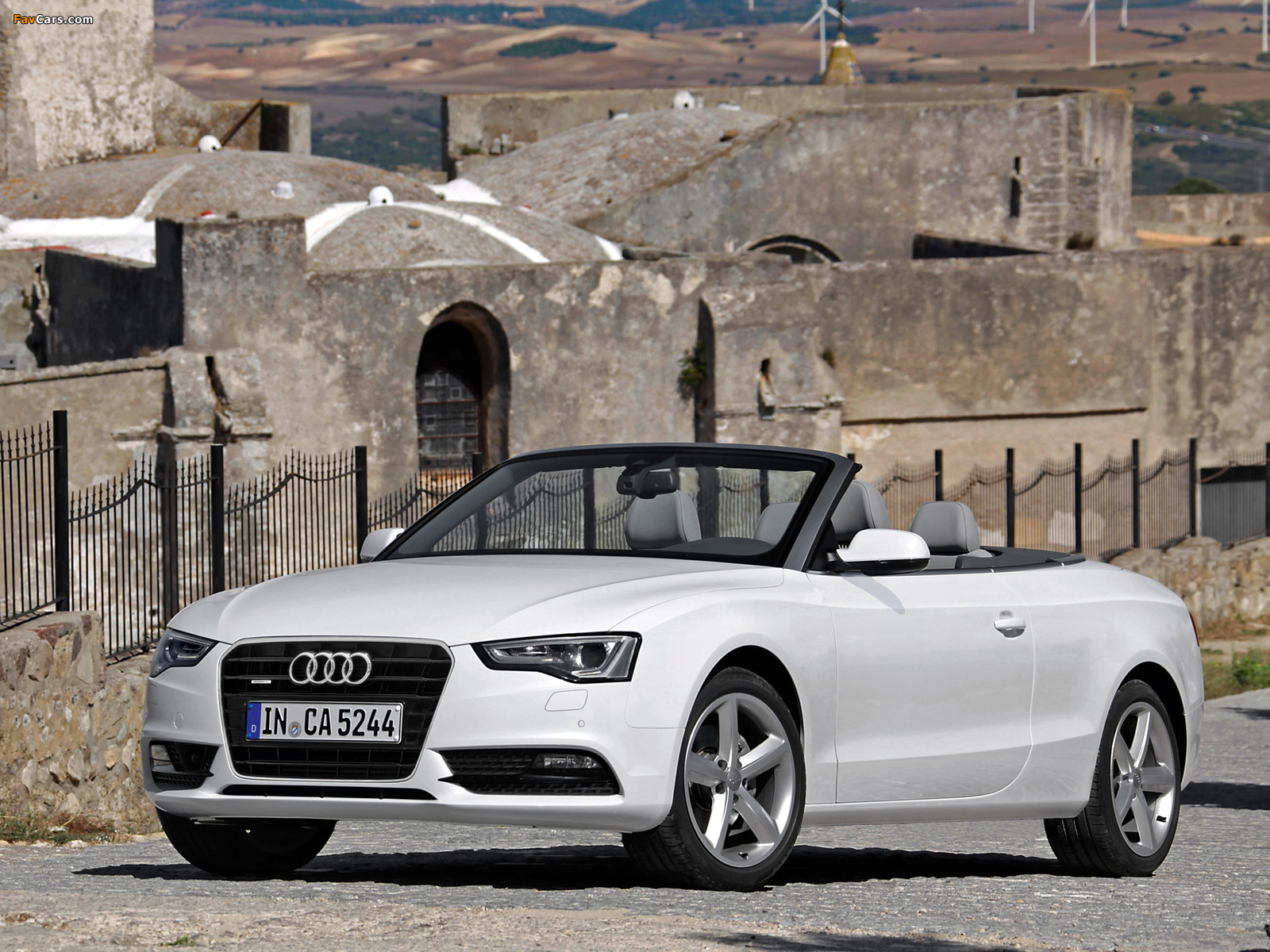 Photos of Audi A5 3.0 TDI quattro Cabriolet 2011 (1600 x 1200)