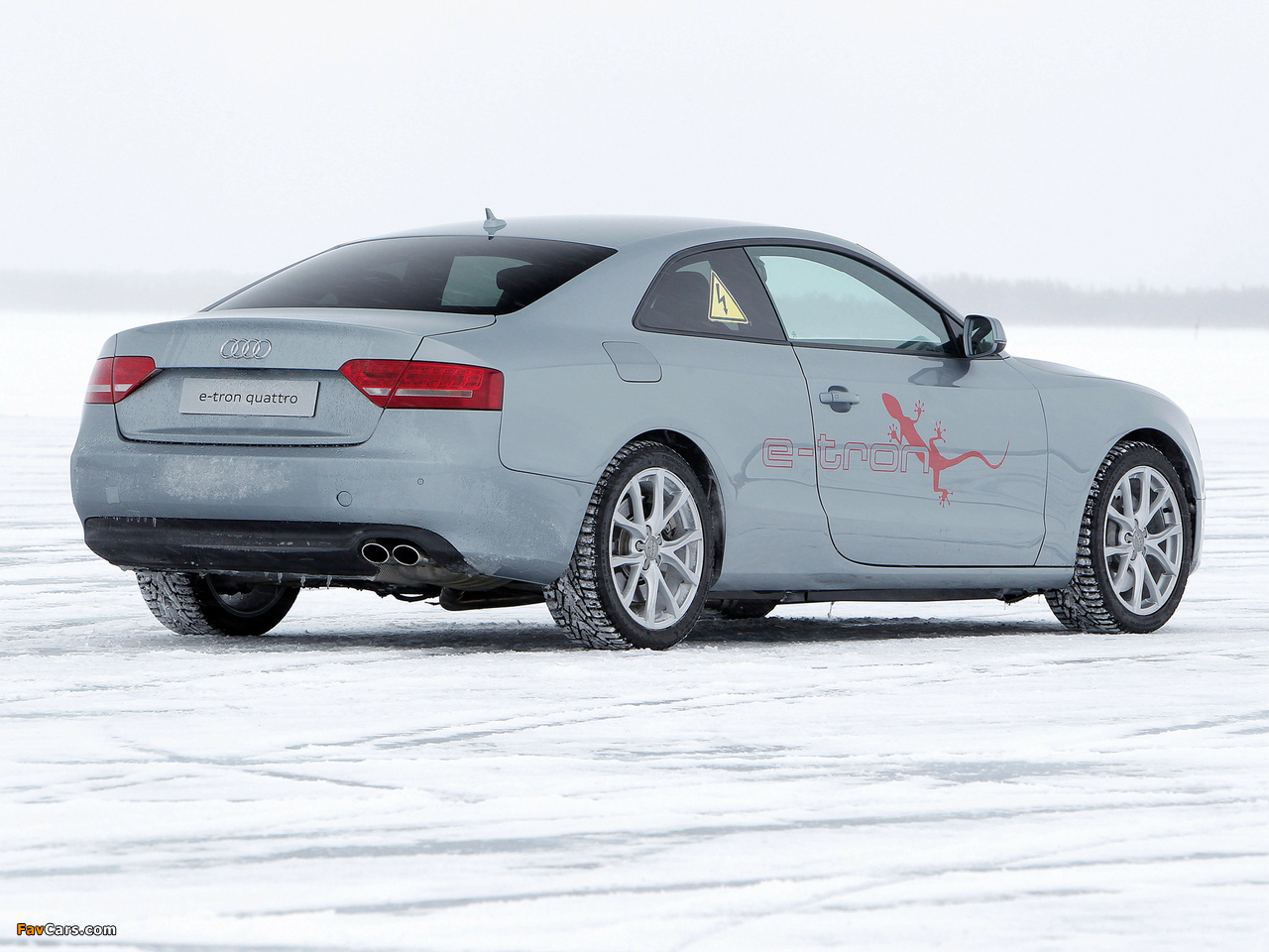 Photos of Audi A5 e-Tron quattro Coupe Prototype 2011 (1280 x 960)