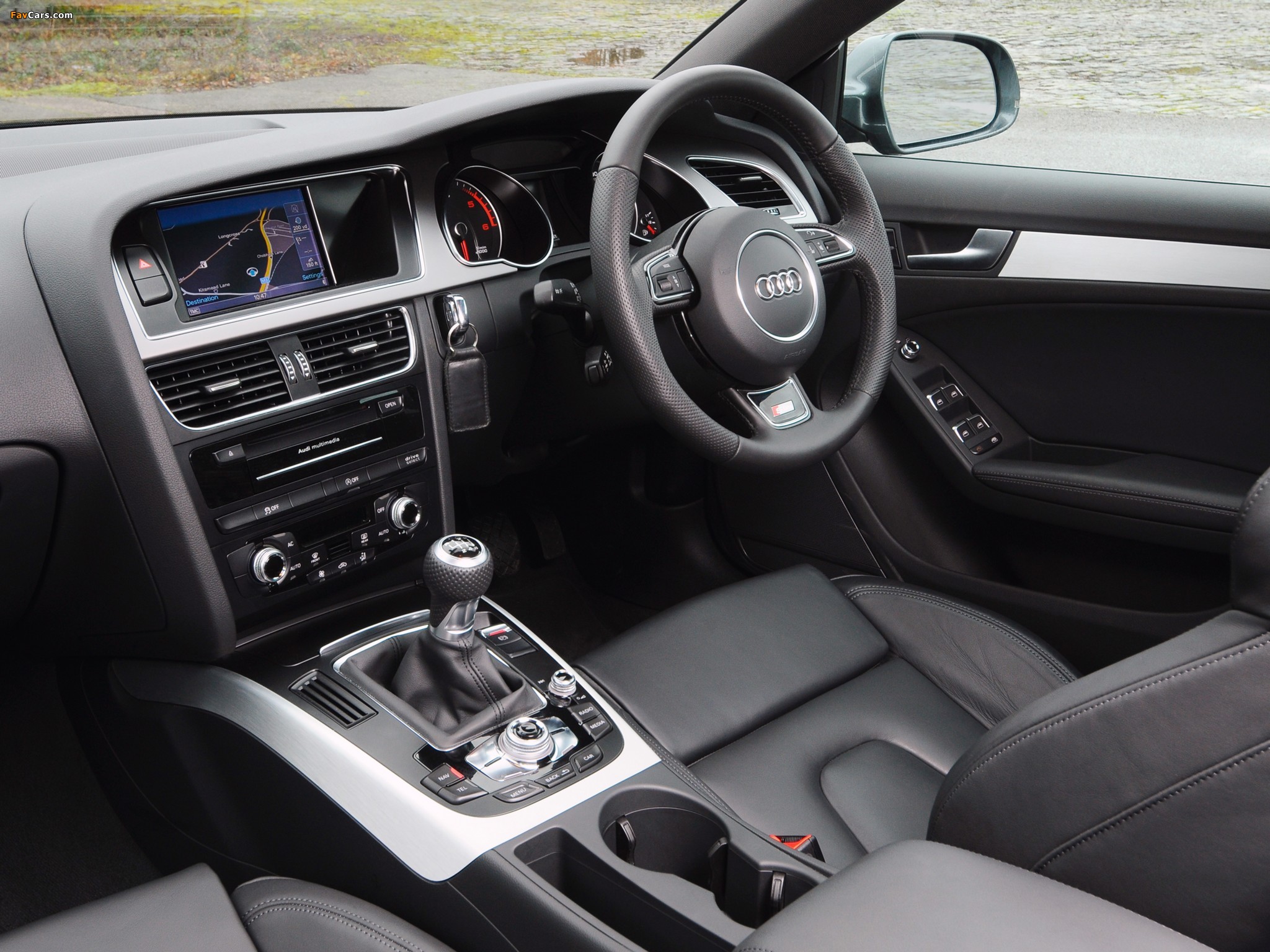 Pictures of Audi A5 Sportback 3.0 TDI S-Line UK-spec 2011 (2048 x 1536)