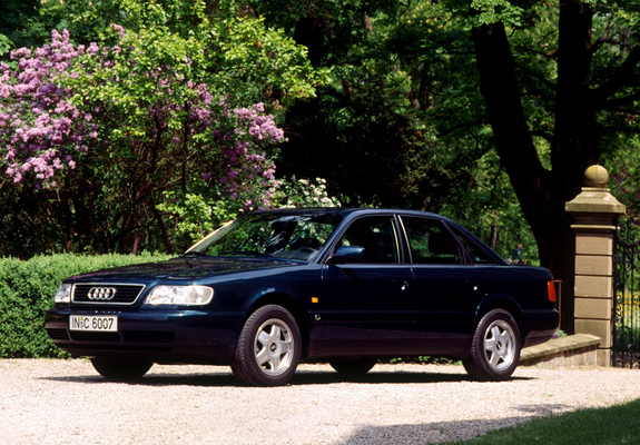 Audi A6 (4A,C4) 1994–97 images