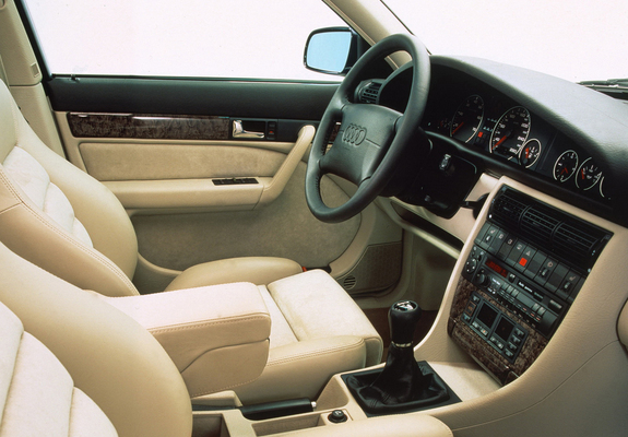 Audi A6 (4A,C4) 1994–97 photos