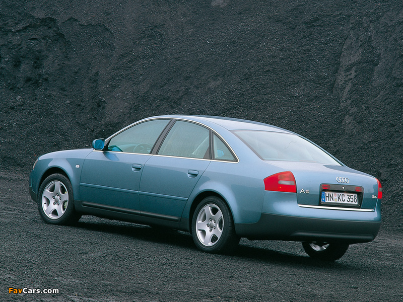 Audi A6 Sedan (4B,C5) 1997–2001 images (800 x 600)