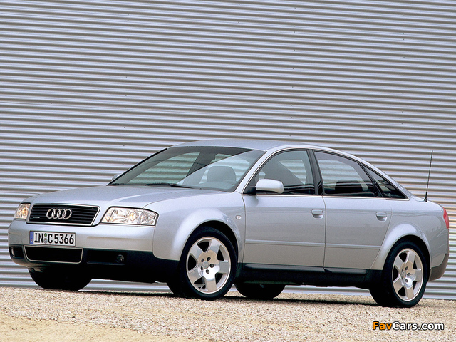 Audi A6 4.2 quattro Sedan (4B,C5) 1999–2001 pictures (640 x 480)