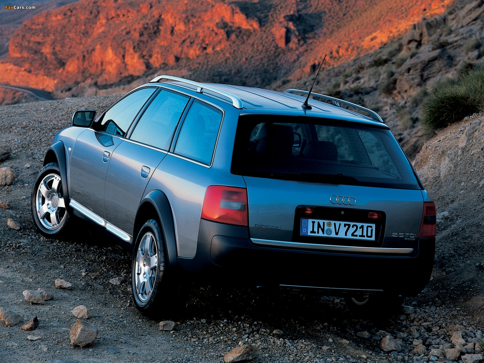 Audi Allroad 2.5 TDI quattro (4B,C5) 2000–06 images (1600 x 1200)