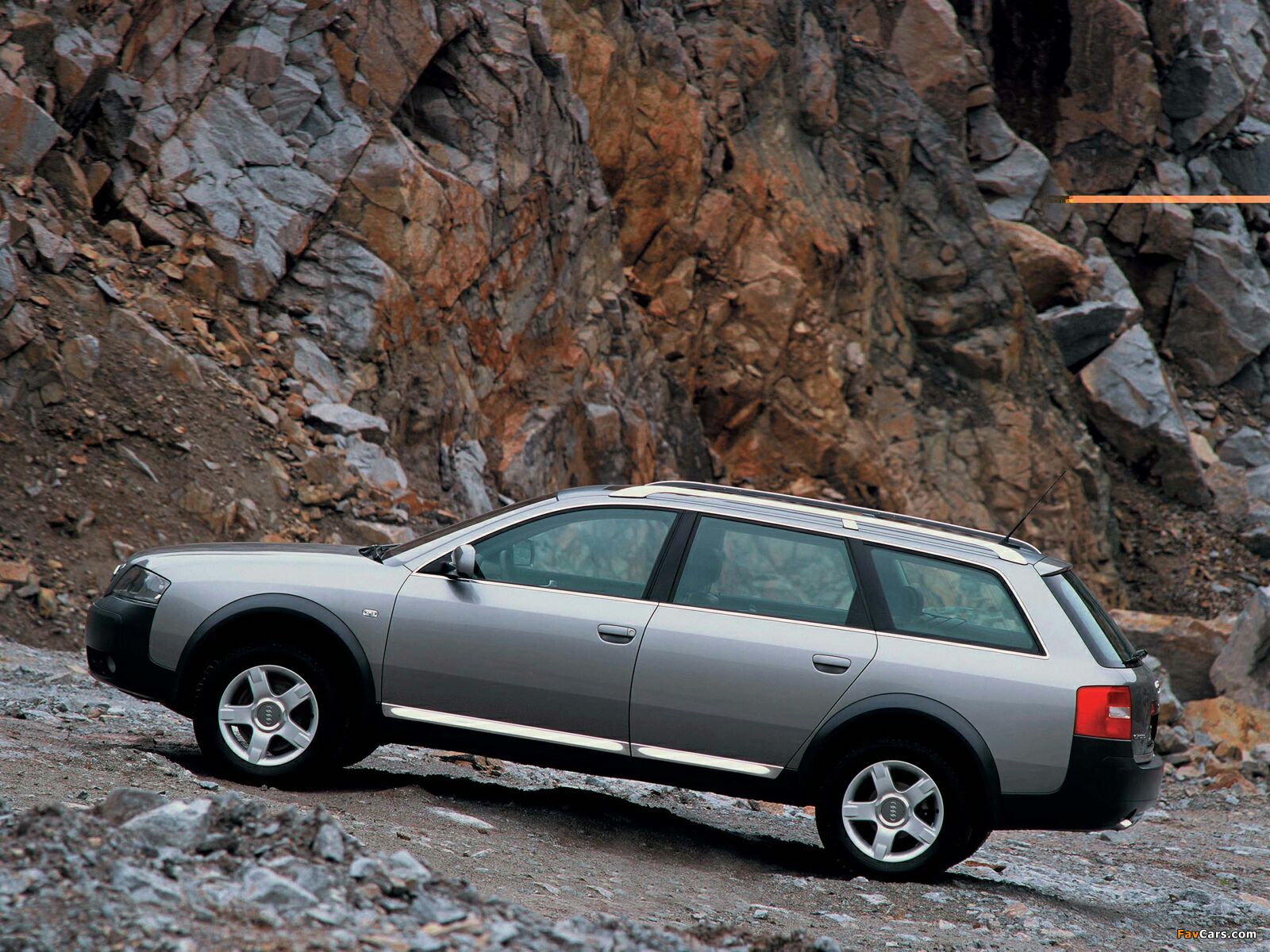 Audi Allroad 2.5 TDI quattro (4B,C5) 2000–06 photos (1600 x 1200)