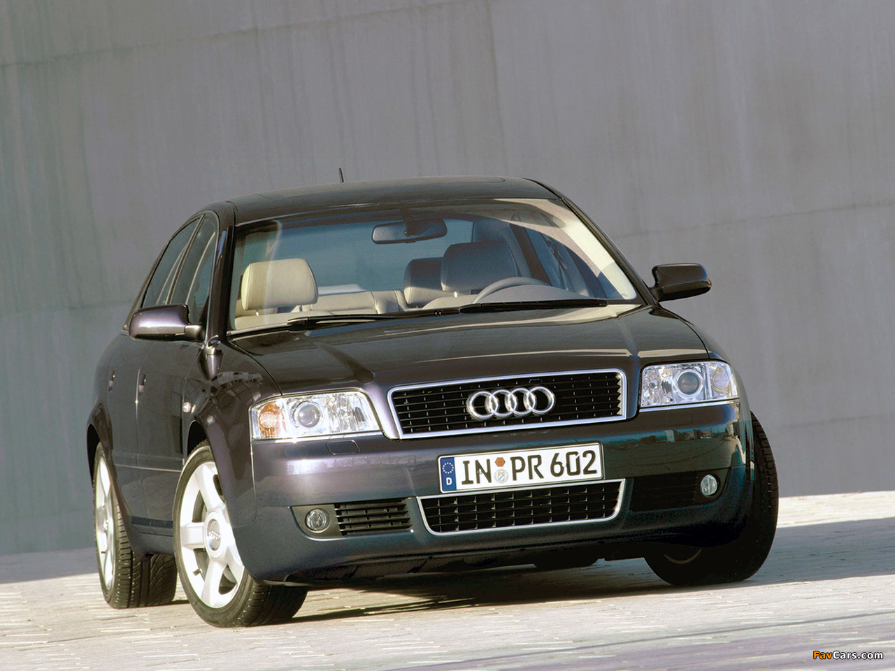 Images of Audi A6 3.0 Sedan (4B,C5) 2001–04 (1280 x 960)