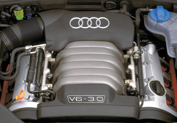 Photos of Audi A6 3.0 Sedan (4B,C5) 2001–04