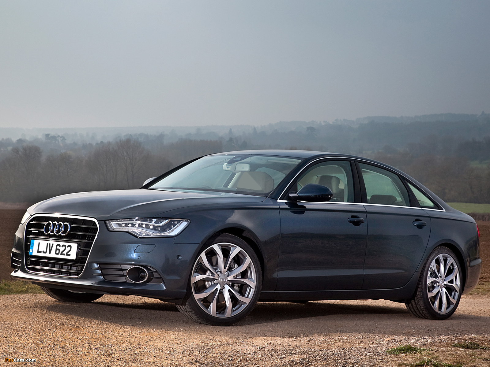 Photos of Audi A6 3.0 TDI Sedan UK-spec (4G,C7) 2011 (1600 x 1200)