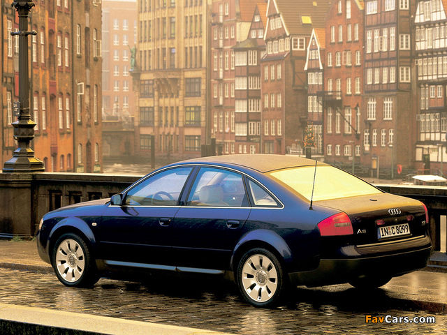 Pictures of Audi A6 4.2 quattro Sedan (4B,C5) 1999–2001 (640 x 480)