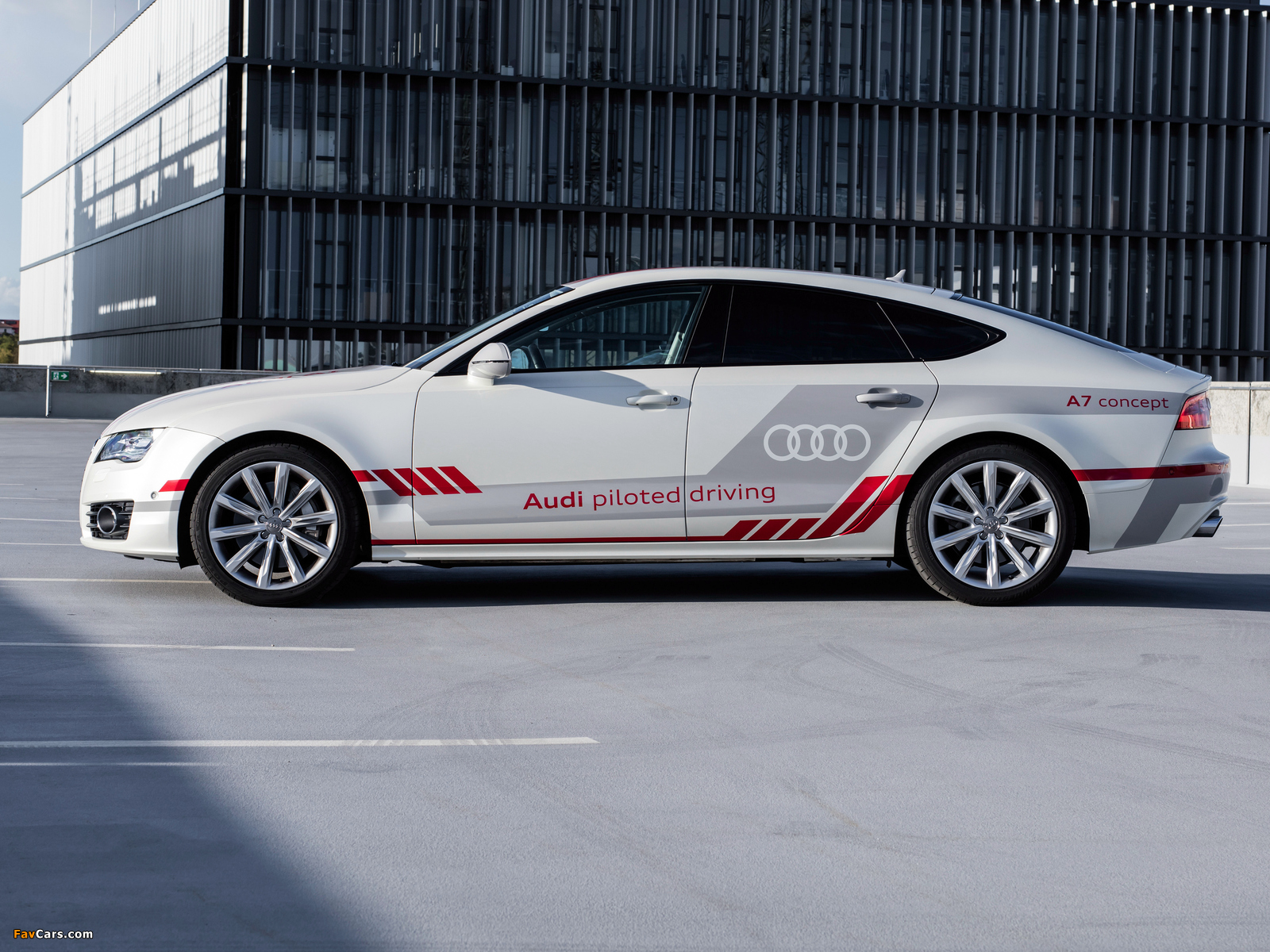 Photos of Audi A7 Sportback piloted driving concept 2016 (1600 x 1200)
