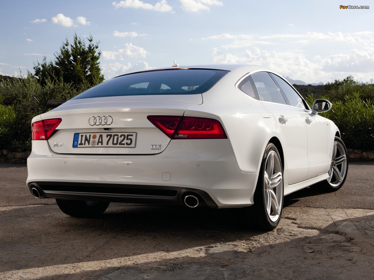 Audi A7 Sportback 3.0 TDI quattro S-Line 2010 wallpapers (1280 x 960)