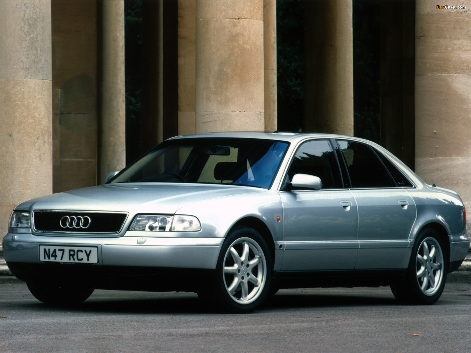 Audi A8 UK-spec (D2) 1994–99 photos (1600 x 1200)