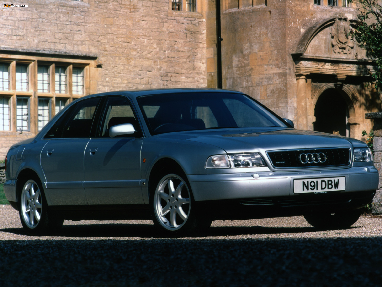 Audi A8 UK-spec (D2) 1994–99 wallpapers (1600 x 1200)